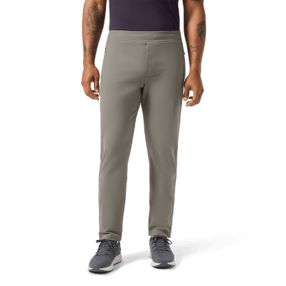 Men's Brindle Gamechanger Rec Pant Lower Body Angle.