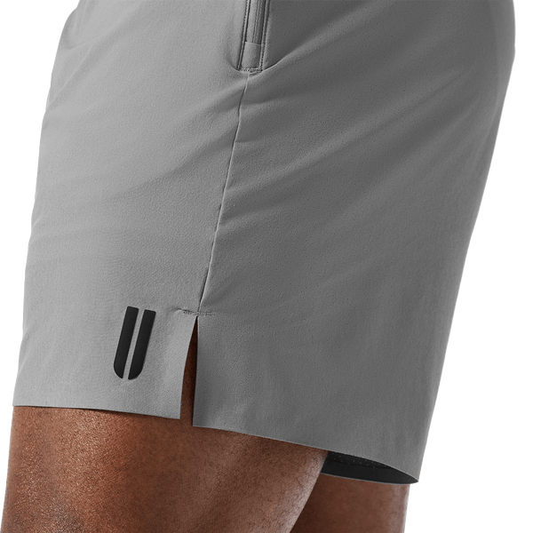 Men's Gargoyle Drive Short 6" (Unlined) U Logo Detail Angle.
