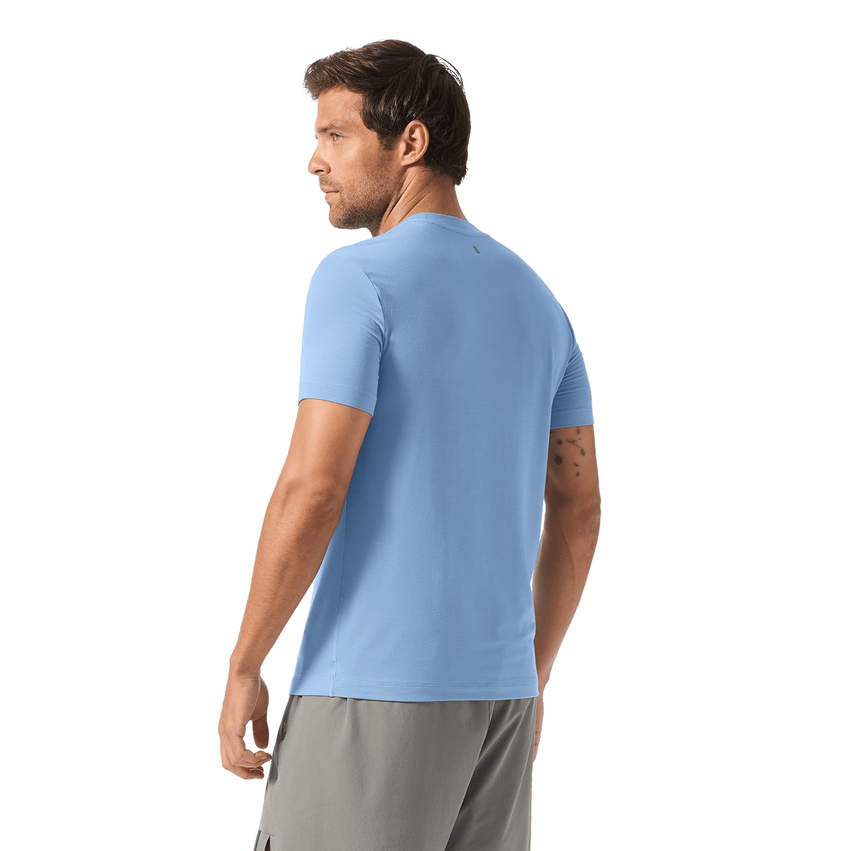 Men's Harbor NOBULL Tee Back Waist Up Angle.