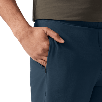 Men's Midnight NOBULL Training Short 8" (Unlined) Pocket Detail Angle.