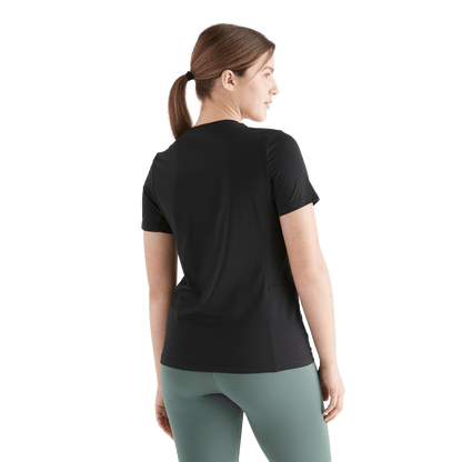 NOBULL Apparel Women's Deltapeak® Micro Textured Tee