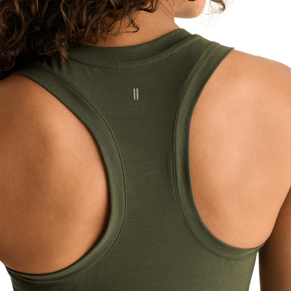NOBULL Apparel Women's NOBULL Fitted Tank