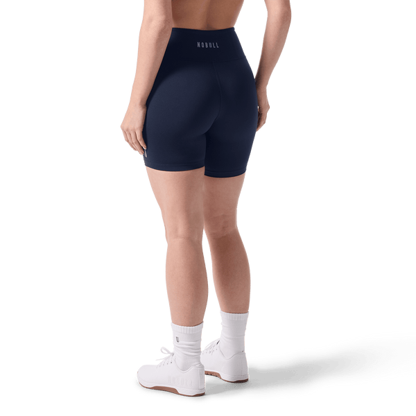 Women's Night Navy U High-Rise Matte Short 6" Back Lower Body Angle.