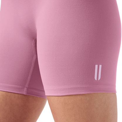 Women's Soft Pink U High-Rise Matte Short 6" U Logo Detail Angle.