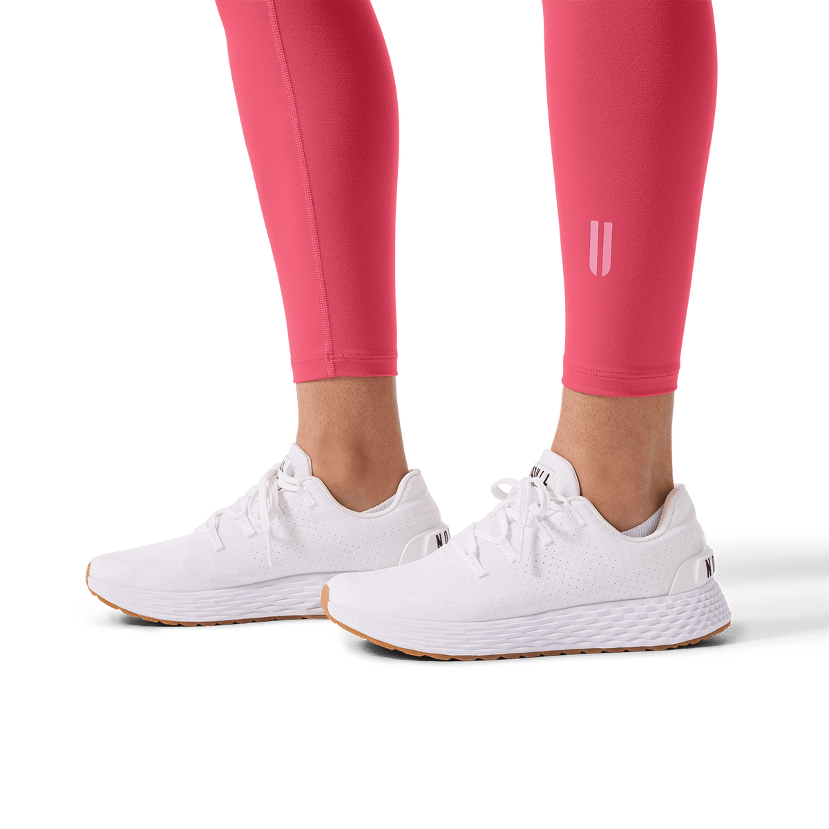 Women's Punch U High-Rise Matte Tight 25" U Logo Detail Angle.