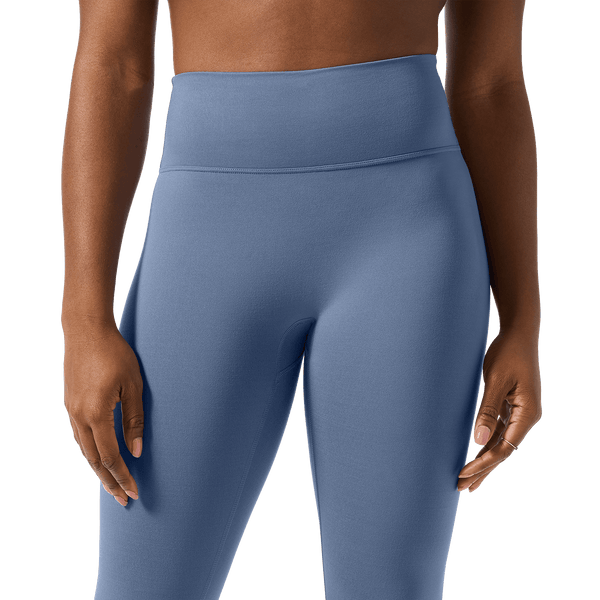 Women's Dusty Blue U High-Rise Matte Tight 25" Front Detail Angle.
