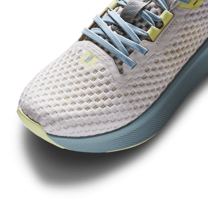 Mineral White Blue Haze Journey 2 Shoe Detail Angle.